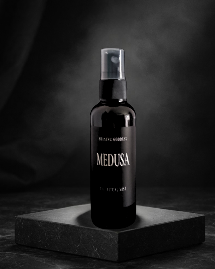 Medusa Ritual Room Mist